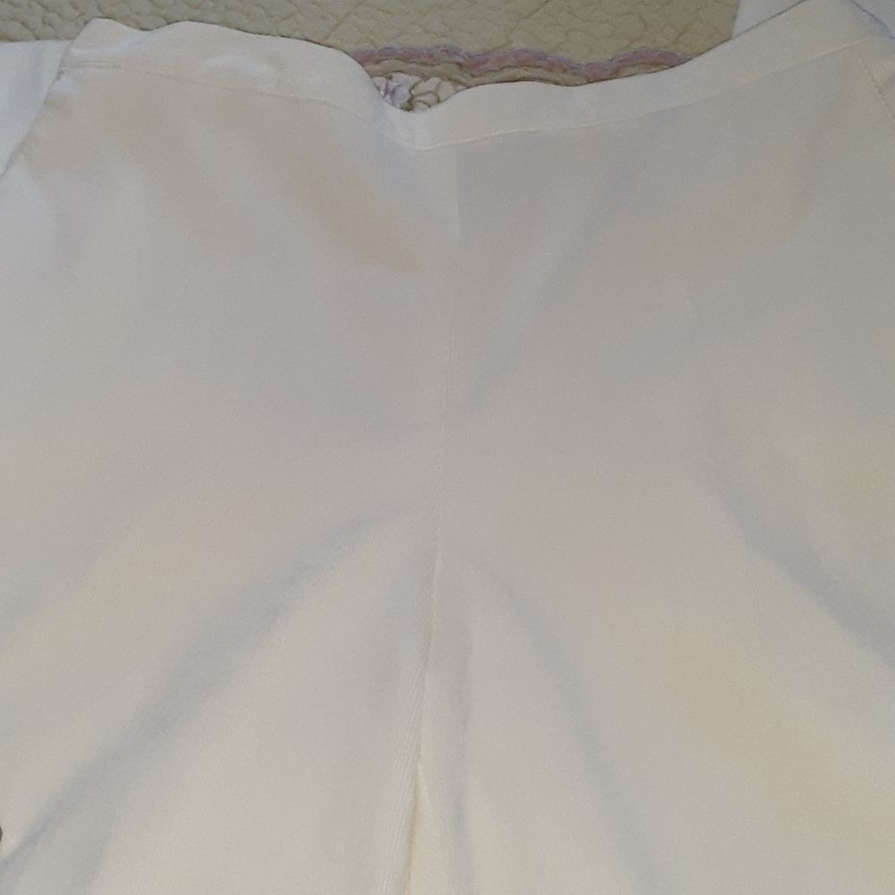 Pants - Picture 6 of 10